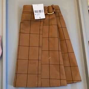Brown and black plaid skirt